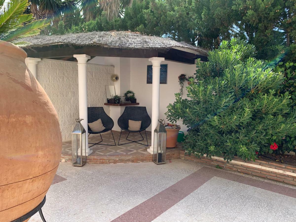 Marbella Villa On The Beach エクステリア 写真